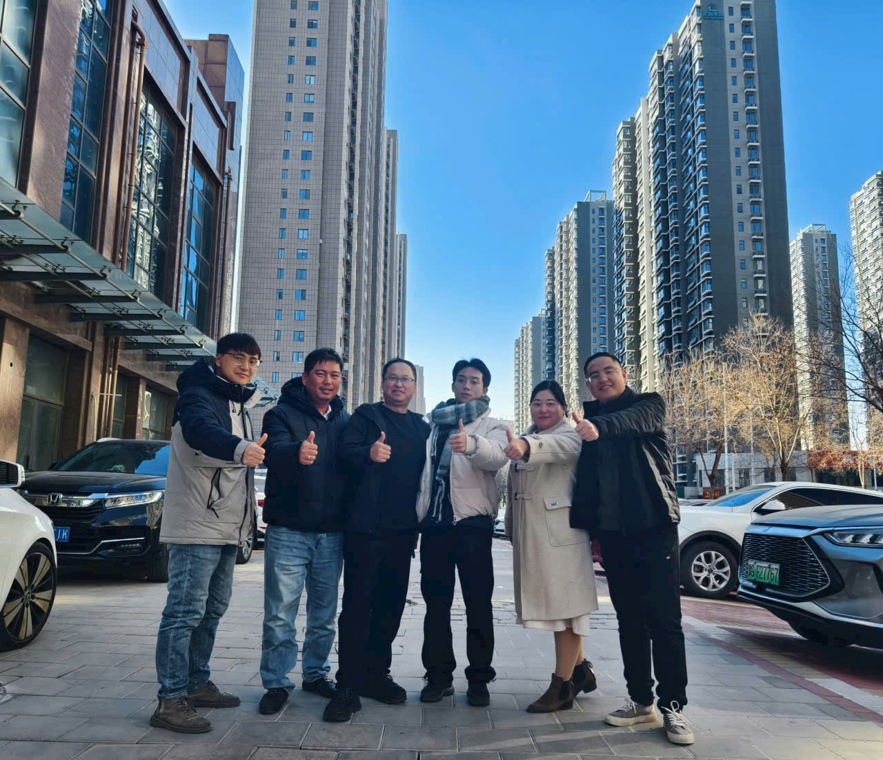 Làm việc tại công ty